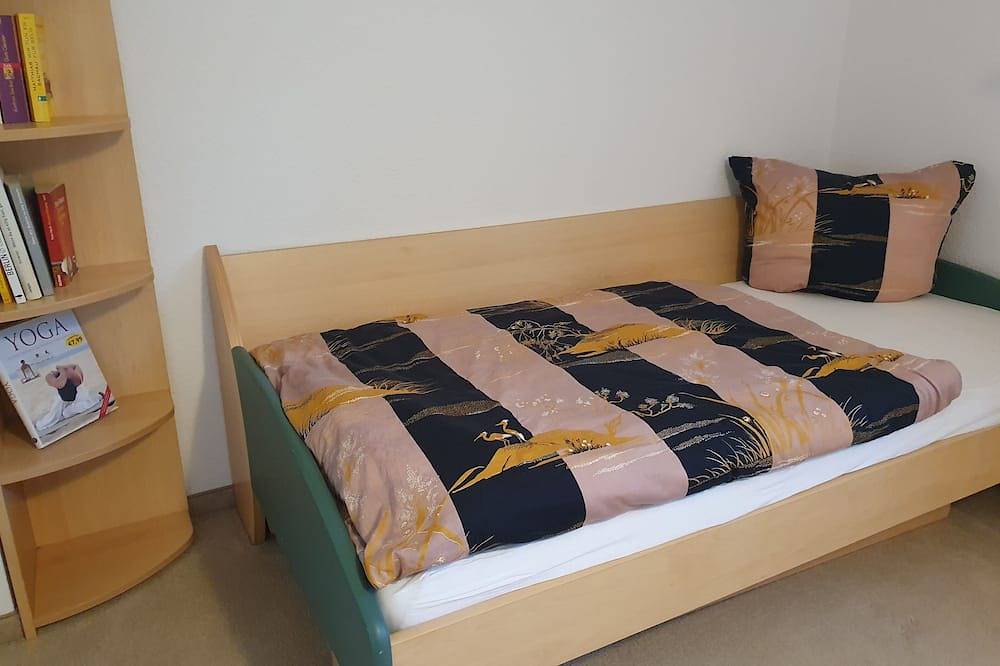 Ganze Wohnung, Ferienwohnung Glienicke an der grünen und idyllischen Stadtgrenze Berlins in Glienicke/Nordbahn, Ruppiner Seenland