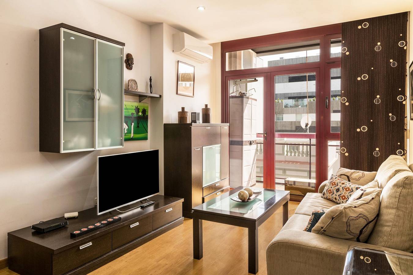 Apartamento entero, Apartamento de vacaciones "Aurora Beach" con Wi-Fi y vistas a la ciudad in Las Palmas de Gran Canaria Centre, Las Palmas de Gran Canaria