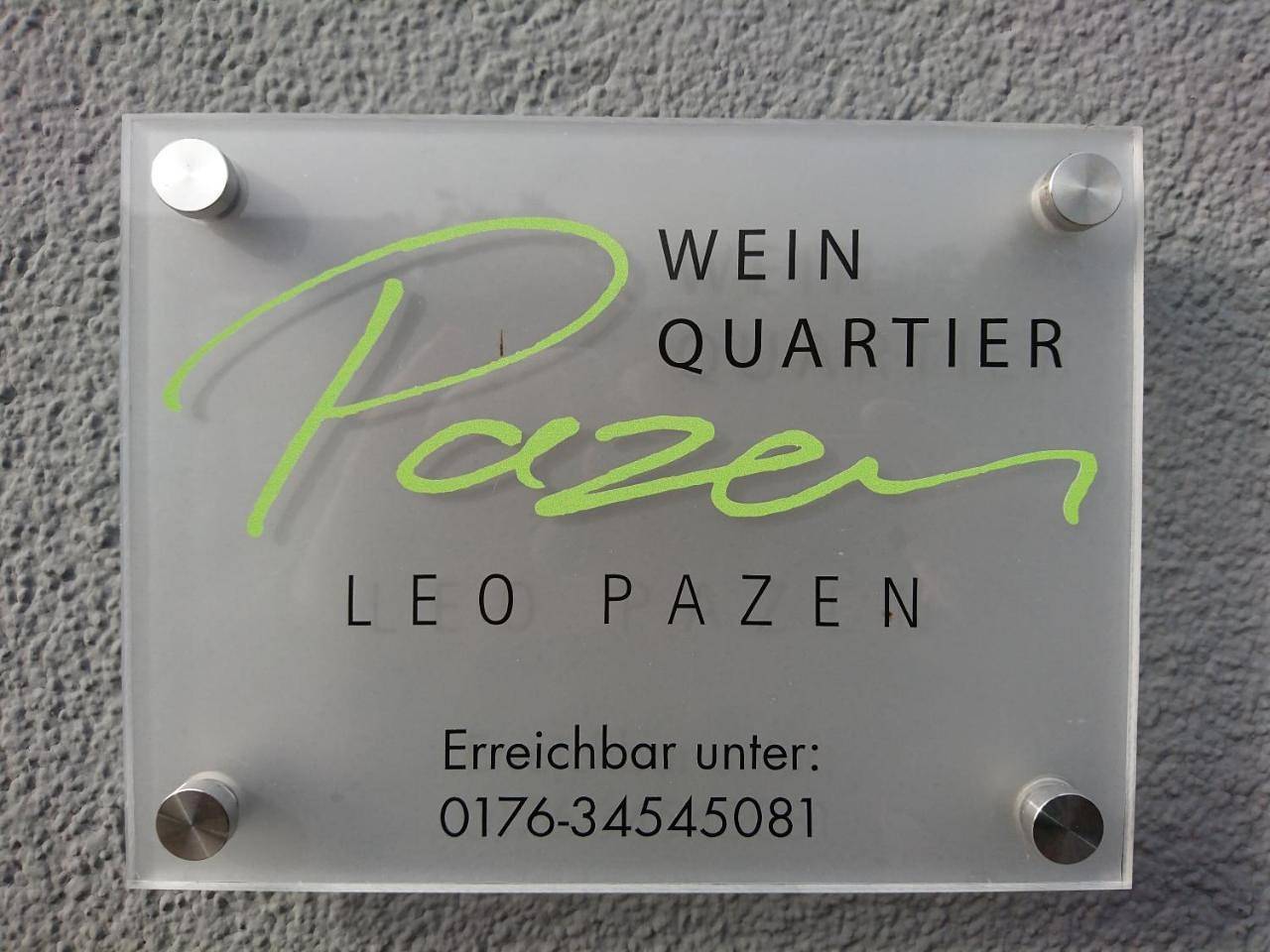 Small Double Room in Zeltingen-Rachtig, Bernkastel-Kues en Omgeving