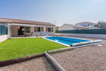 Villa pour 4 Personnes dans Carcès, Région de Brignoles, Photo 1