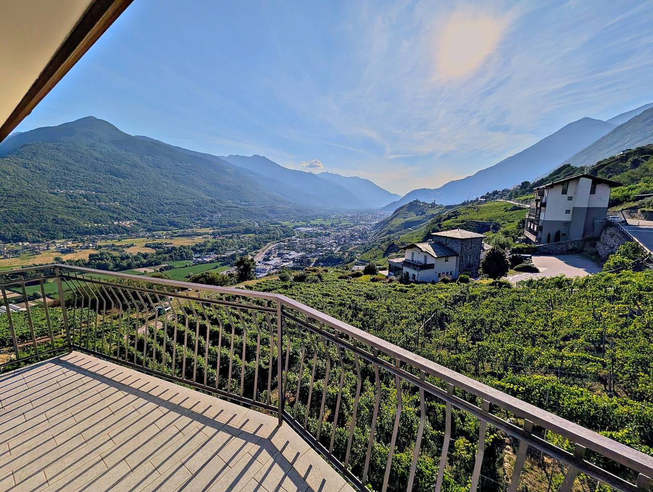 Apartamento inteiro, Tra Vinha e Montanhas · 2 quartos, vista para vinhedos in Poggiridenti Alto, Poggiridenti