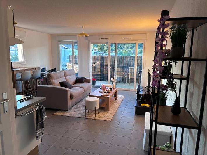 Gîte pour 2 personnes, avec vue ainsi que vue sur le lac et balcon dans Publier Amphion - 2