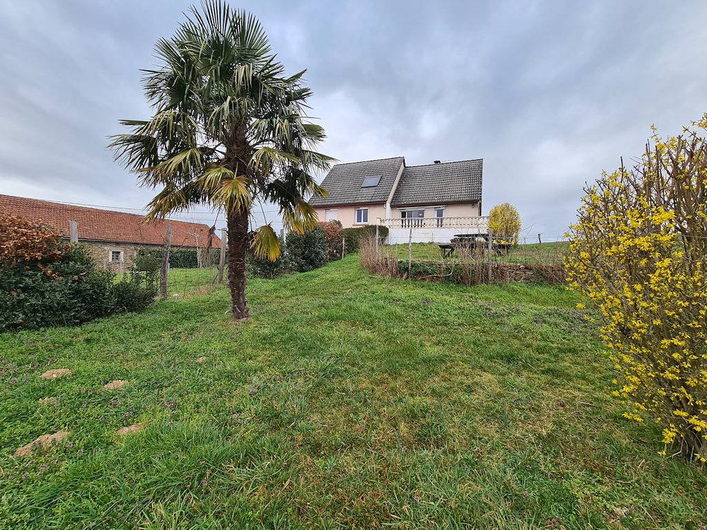 Gite Fraust in Cassaniouze, Région d'Aurillac