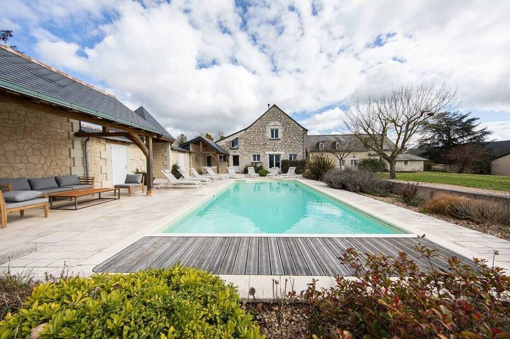 Maison au coeur des vignes - Piscine & Sauna in Cravant-les-Côteaux, Vallée de la Loire