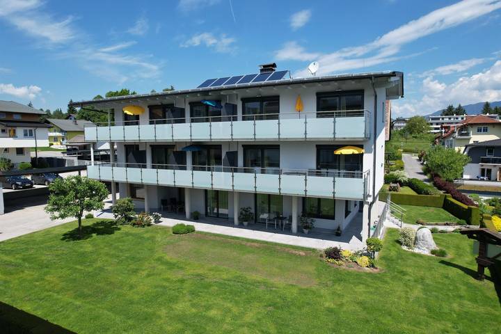 Pension für 4 Personen, mit Balkon und Garten sowie Seeblick am Faaker See - 2
