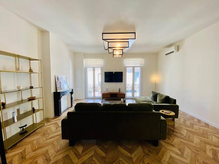 Gîte pour 2 personnes, avec balcon dans Theatre Moliere Scene Nationale - 4