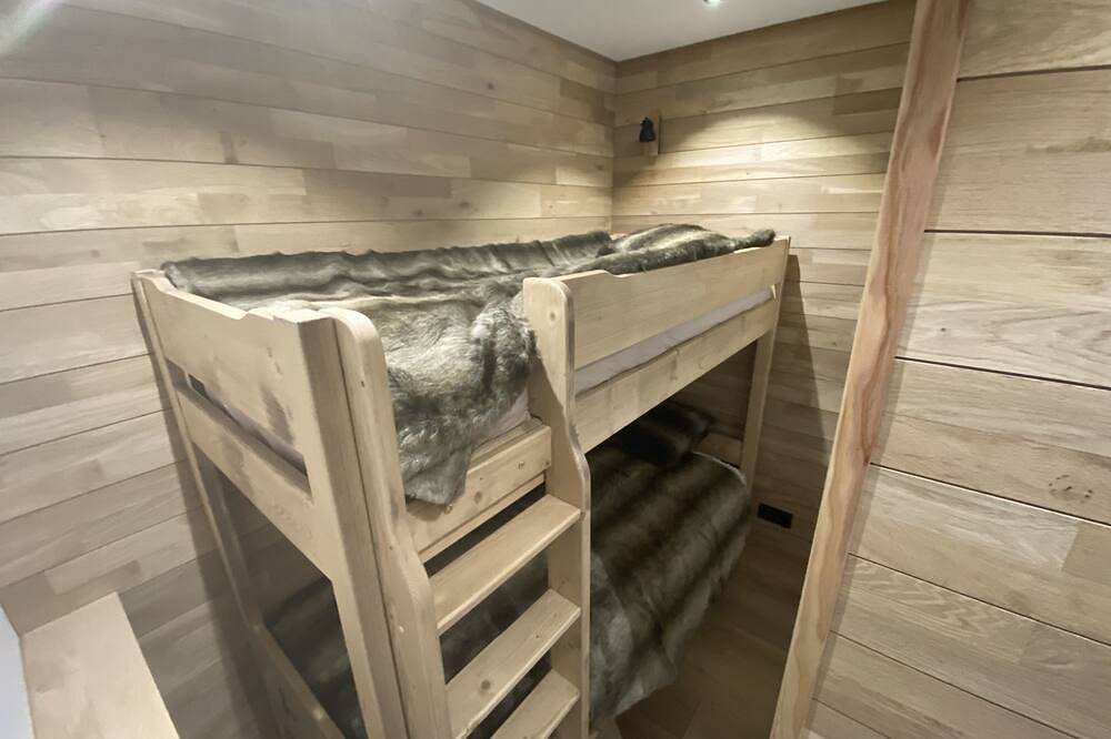 Entire apartment, Valberg Center Studio in Guillaumes, Nice region