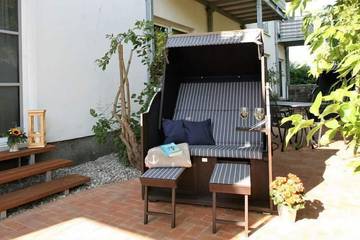 Ferienwohnung für 4 Personen, mit Sauna und Terrasse sowie Garten, mit Haustier in Lichtenhagen