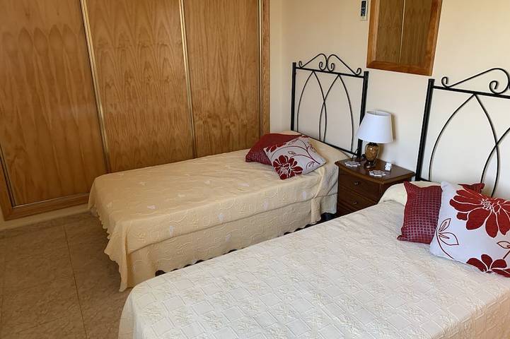 Espaciosa villa de 3 dormitorios con aire acondicionado, piscina propia y hermosas vistas. in Zurgena, Provincia de Almería