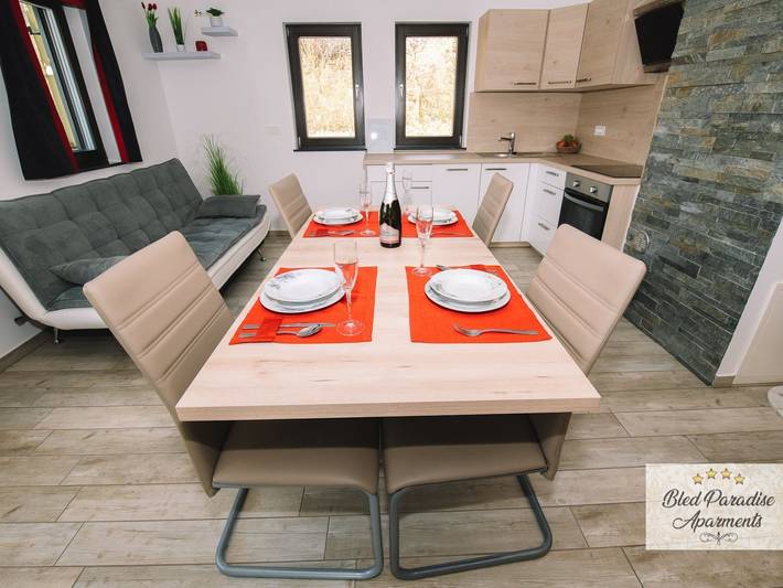 Appartamento per 5 persone, con balcone in Bled