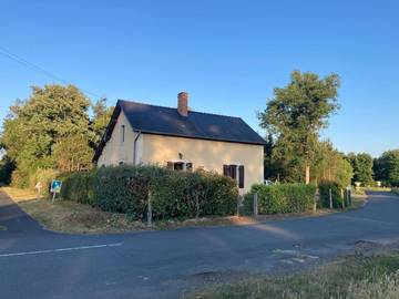 Location de vacances pour 8 personnes, avec jardin à La Flèche