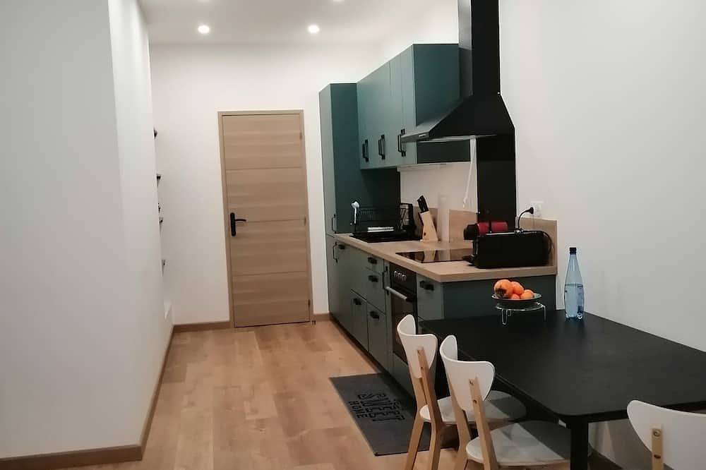 Entire apartment, Charmant 2 Pièces Neuf en Centre-ville in Mont Saint-Clair, Sete