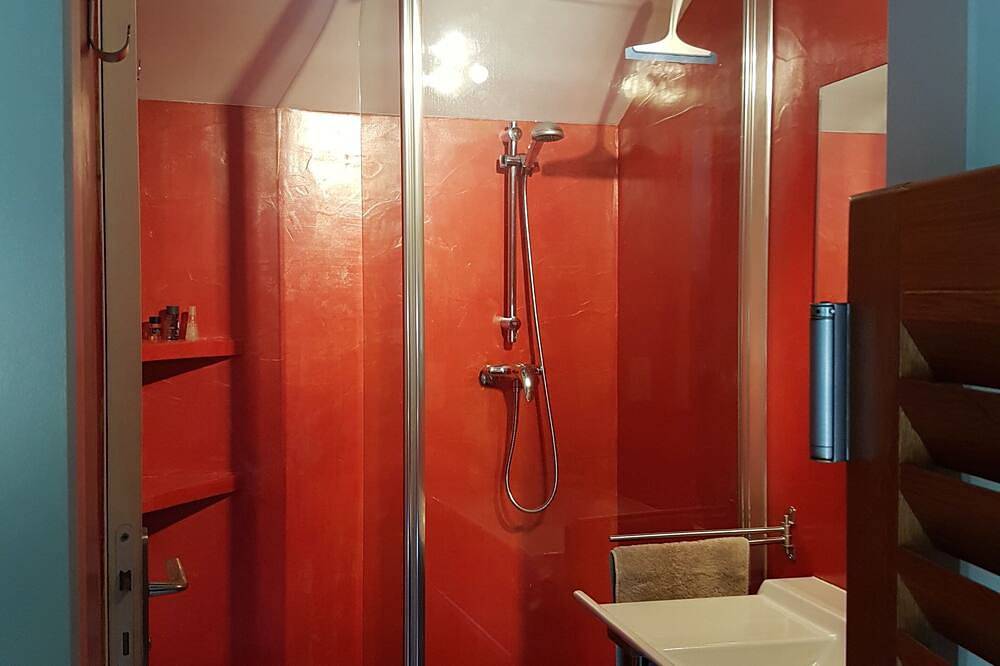 Appartement entier, Location T1 de charme la cadière d'azur in La Cadière-d'Azur, Côte méditerranéenne (France)