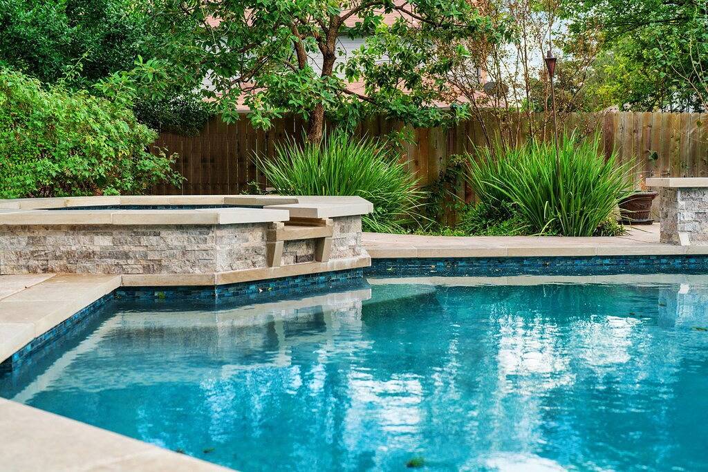 Incredible Heated Pool/Hottub! Gameroom-Movieroom! in Pflugerville, Travis County