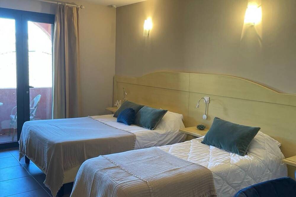 Appartamento intero, Charming studio with swimming pool in Sisco, Capo Corso