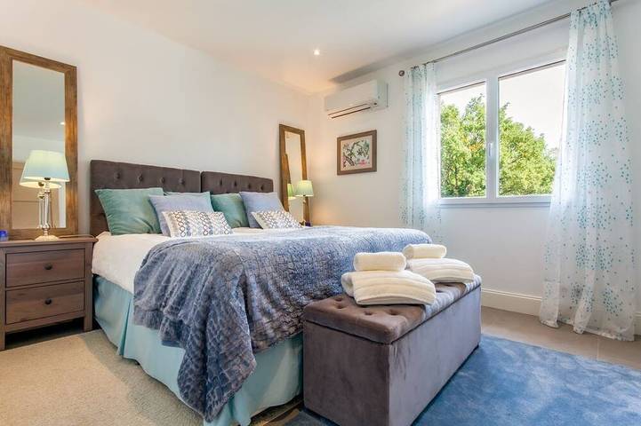 Villa Zen - Vier Schlafzimmer Villa, Schläft 8 in Châteauneuf-Grasse, Mittelmeerküste (Frankreich)