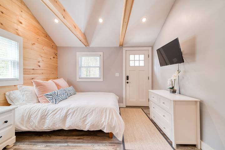 Vacation rental for 2 people, with terrace and garden in Massachusetts