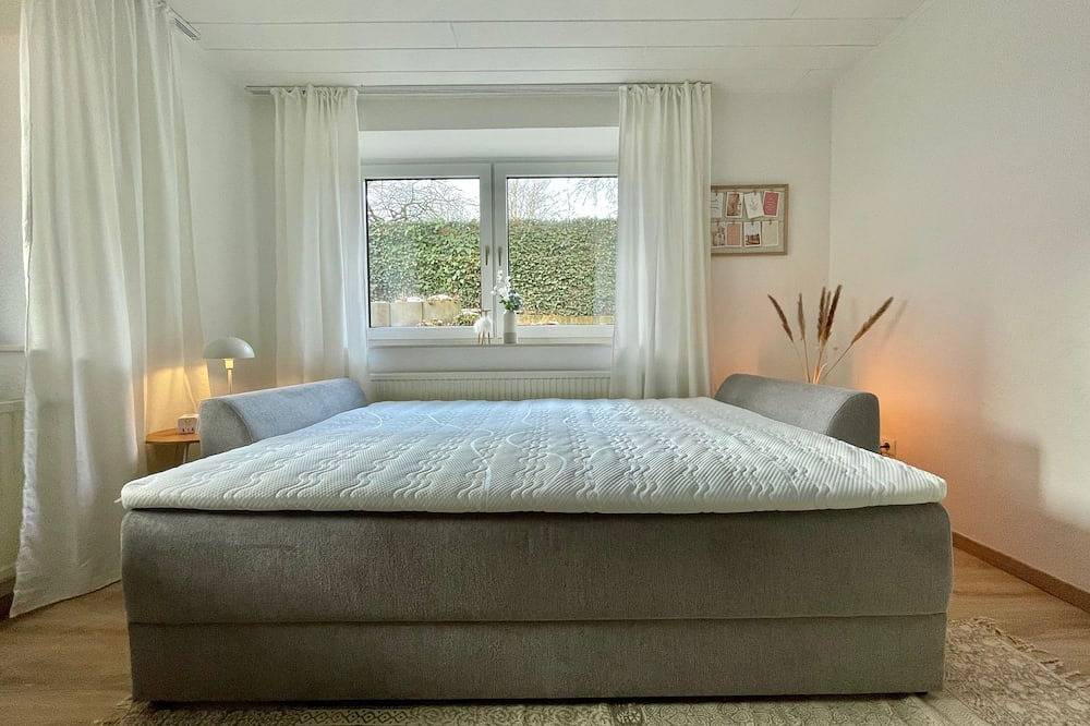 Ganze Wohnung, Stadt-Oase - Kliniken, Bali-T., Gop, Parkplatz , Netflix in Bad Oeynhausen, Wiehengebirge