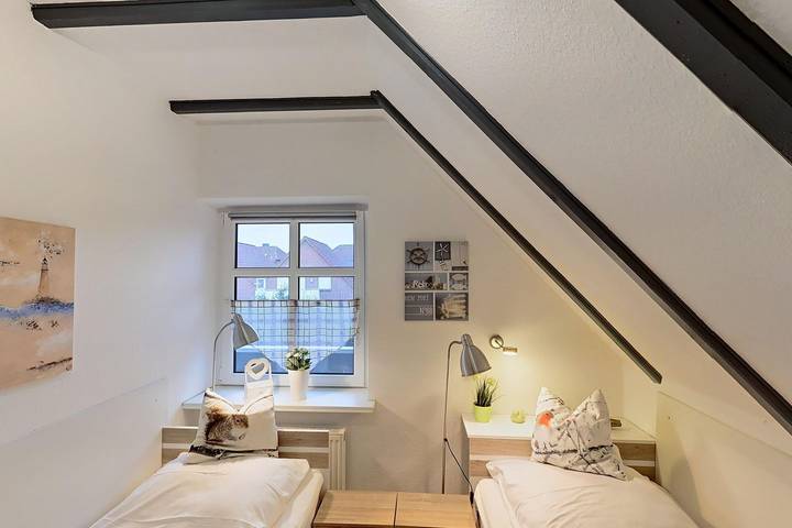 Ferienwohnung für 4 Personen, mit Balkon in Neuharlingersiel - 3