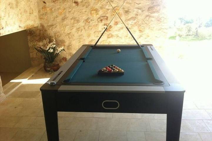Moderne Villa mit 4 Schlafzimmern, fantastischem Meerblick, täglicher Reinigung, beheiztem Pool, 2 Bars in Kaş, Saklıkent