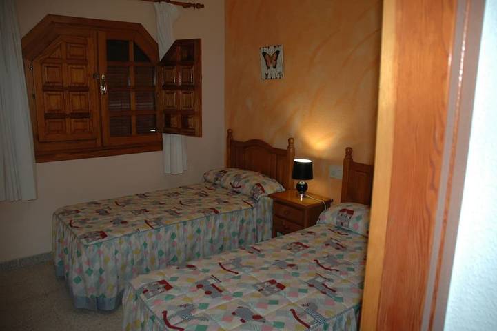 Entire apartment, Magnificent Bungalow 5 minutes from the Sea, Ideal for family. in Torre de la Horadada, Pilar de la Horadada