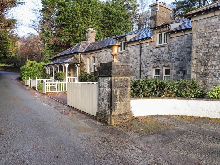 Holiday home for 4 people in Grange-over-Sands