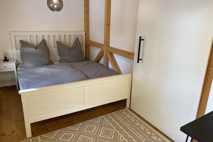 Blockhütte für 3 Personen, mit Terrasse und Garten, mit Haustier im Thüringer Wald - 2