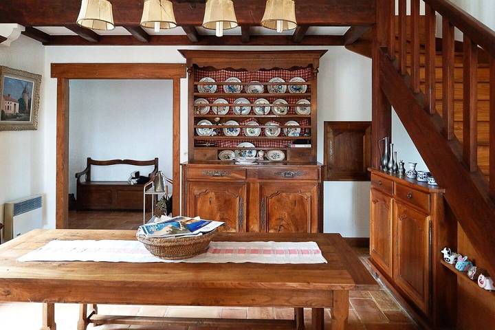 Gîte pour 5 personnes, avec terrasse et jardin, animaux acceptés à Rivedoux-Plage - 3