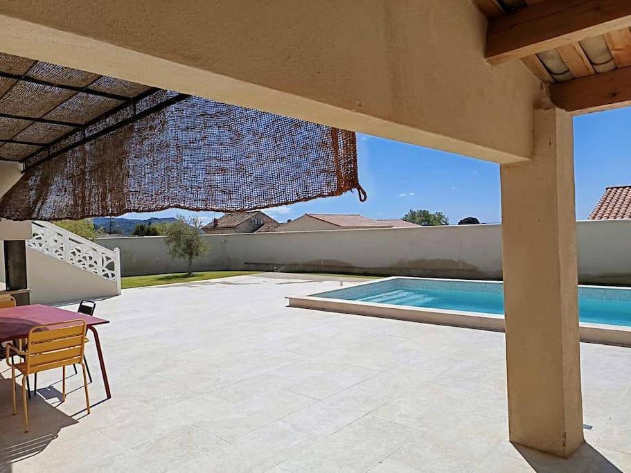Appartement entier, One-Bedroom Apartment in Vacqueyras, Vaucluse
