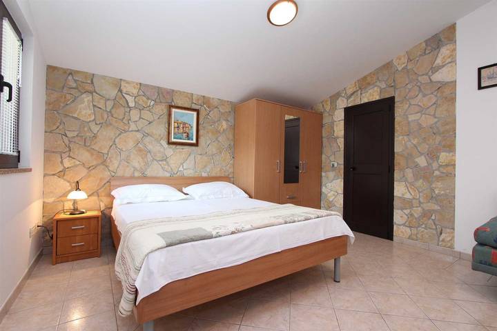 Studio für 2 Personen, mit Balkon und Garten in Rovinj