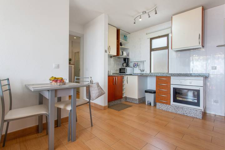 Apartamento entero, Apartamento Vacacional 'Corona Rosa' con Vista al mar, Piscina Compartida y Wi-Fi in Puerto Rico (Gran Canaria), Mogán