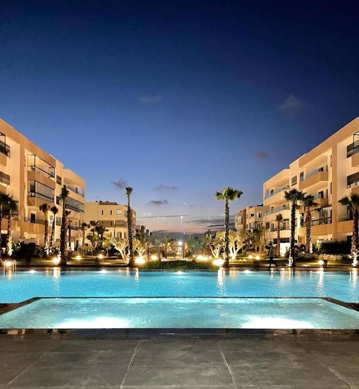 Appartement de vacances pour 3 personnes, avec jardin ainsi que piscine et terrasse