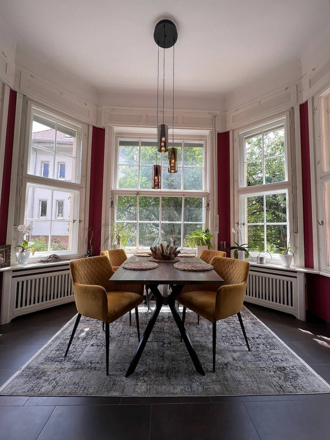 Live Like Royalty – Exclusive Belle Étage with Winter Garden, Veranda & Jacuzzi in Plauen (Dresden), Dresden