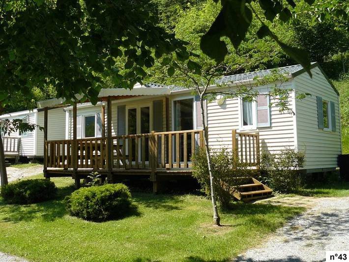 Camping Le Rey - Mobilheim 6 personen - Komfort Nr. 15, Nr. 19 und Nr. 43 in Louvie-Juzon, Béarn