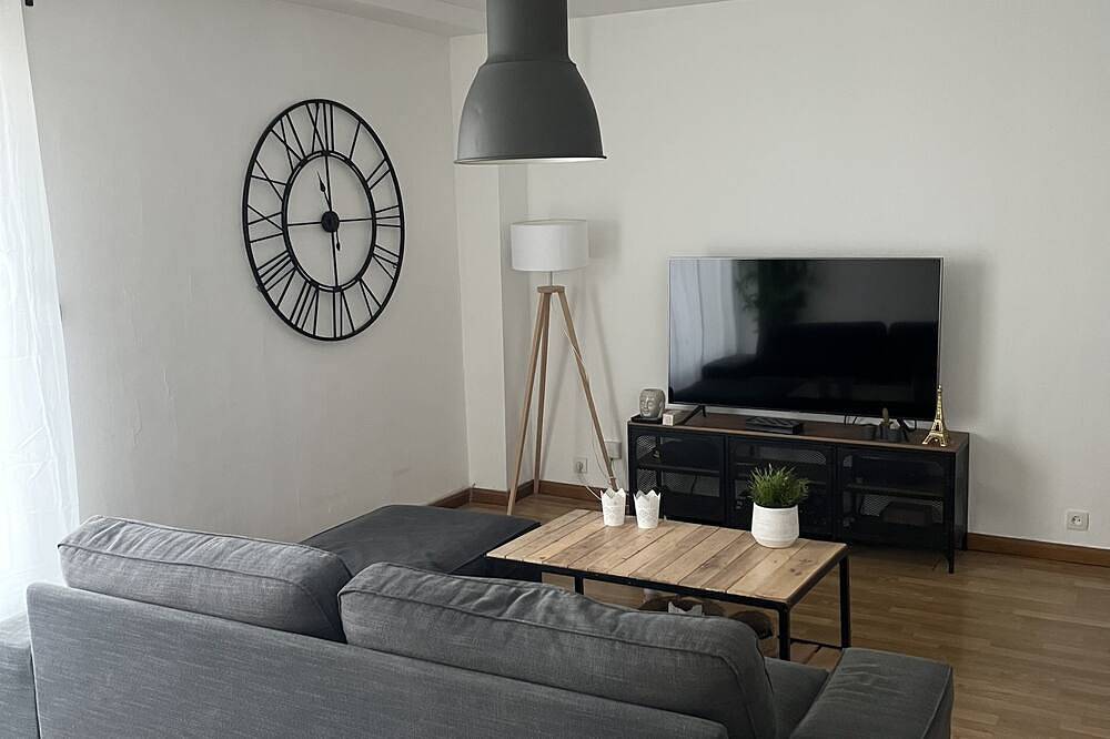 Ganze Wohnung, Charming F2 a stone's throw from Paris and Stade de France in Épinay-sur-Seine, Seine-Saint-Denis