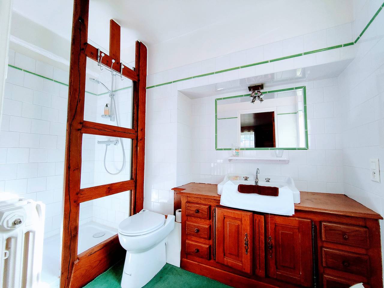 Casa amplia en Borgoña para 19 pers. con jardín y terraza in Roffey, Región de Avallon