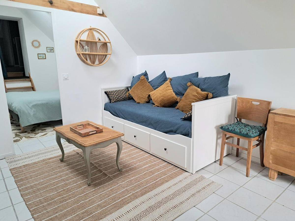 Appartement entier, Aux Rives Tranquilles, appartement bord de Loire avec vue in Les Rosiers-sur-Loire, Vallée de la Loire