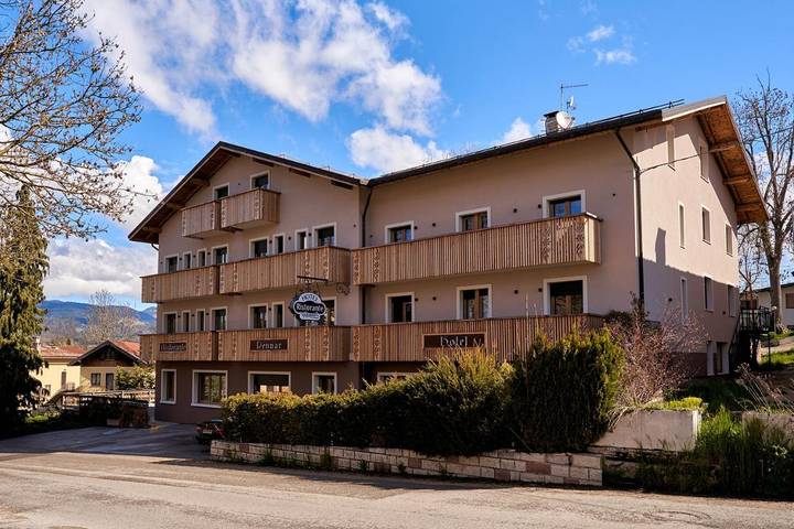 Hôtel pour 2 personnes, avec terrasse et sauna, animaux acceptés