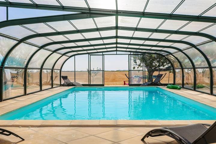 Gîte pour 6 personnes, avec Jacuzzi et Jardin