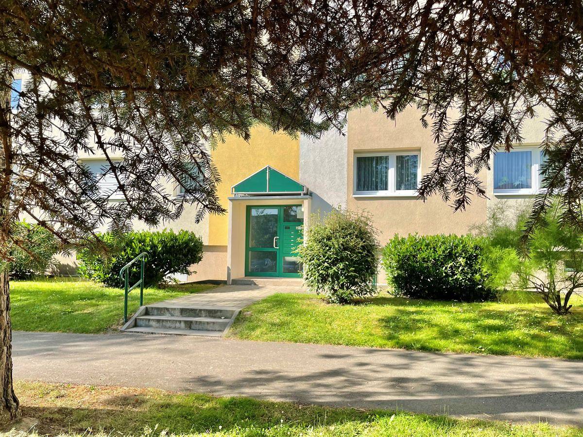 Ganze Ferienwohnung, Ferienwohnung Schlosspark der Wohnungsgenossenschaft Wag - Fewo 3 Schlosspark in Altenburg, Ostthüringen