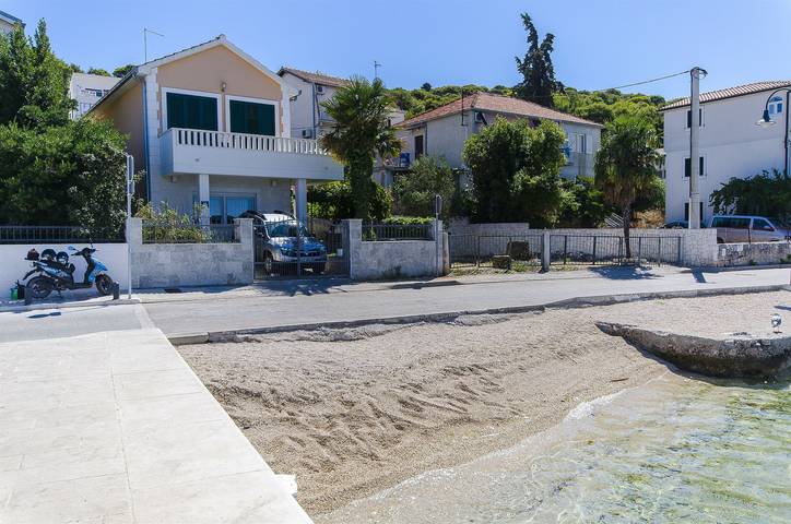 Ganze Wohnung, Apartment Iryna in Rogoznica, Šibenik-Knin