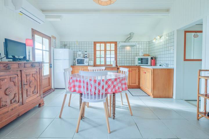 Chalet pour 2 personnes, avec jardin et jacuzzi en Dordogne - 4