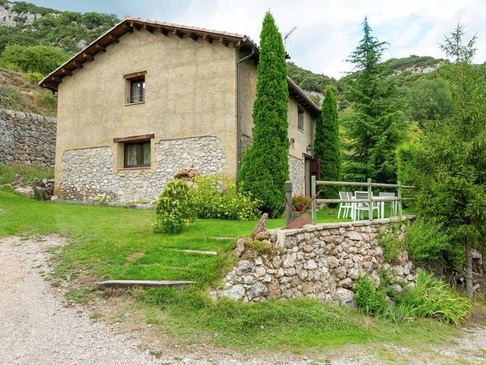 Location de vacances pour 4 personnes, avec piscine ainsi que jardin et terrasse, animaux acceptés à Odèn - 2