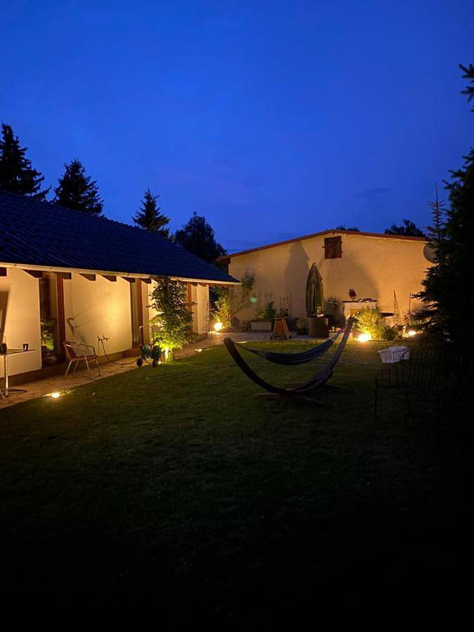 Gîte pour 4 personnes, avec Terrasse et Jardin dans Neu-Lindenberg