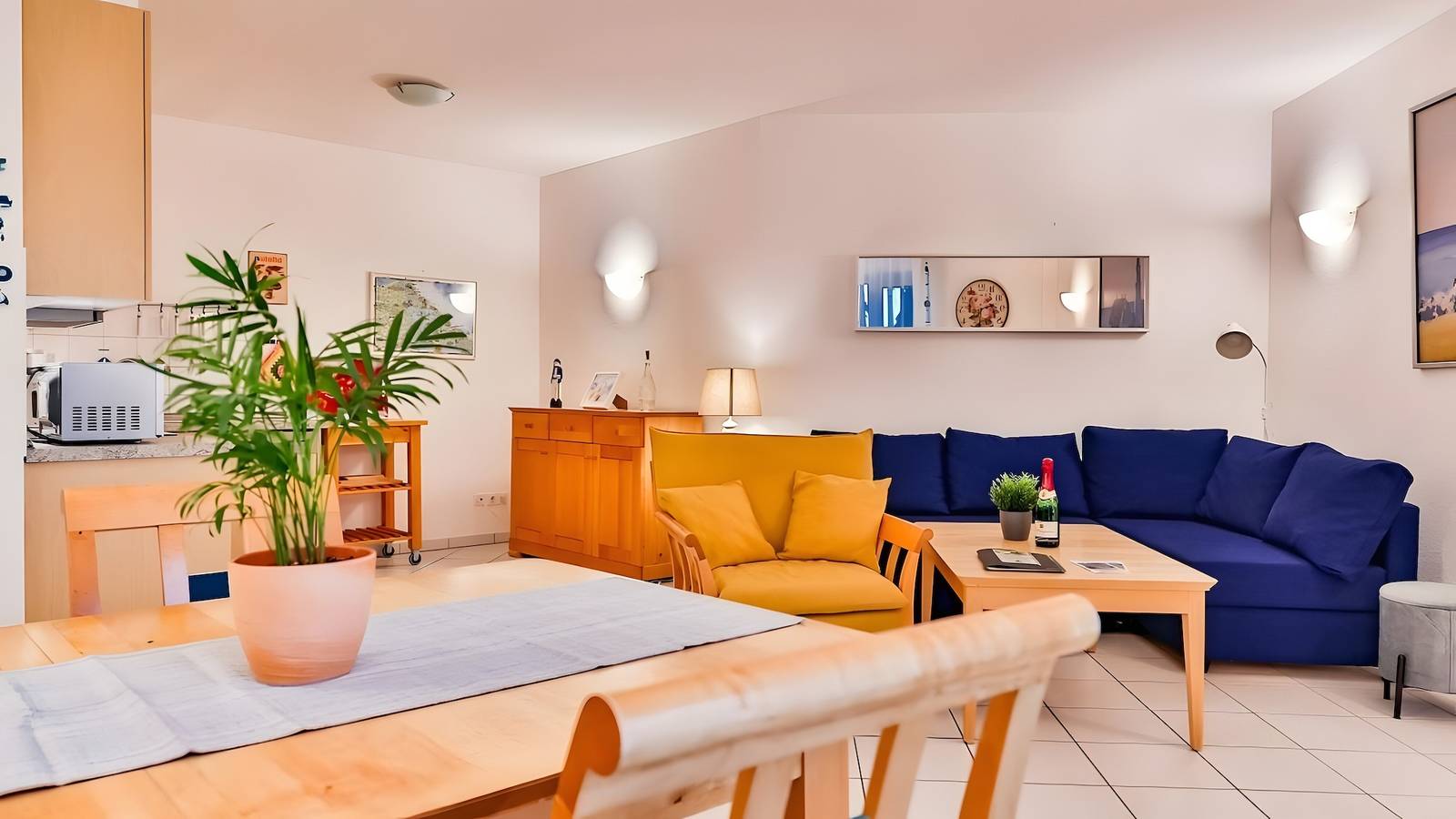 Ganze Wohnung, Ferienwohnung Ostseerose mit Balkon und Wlan in Strand Zempin, Zempin