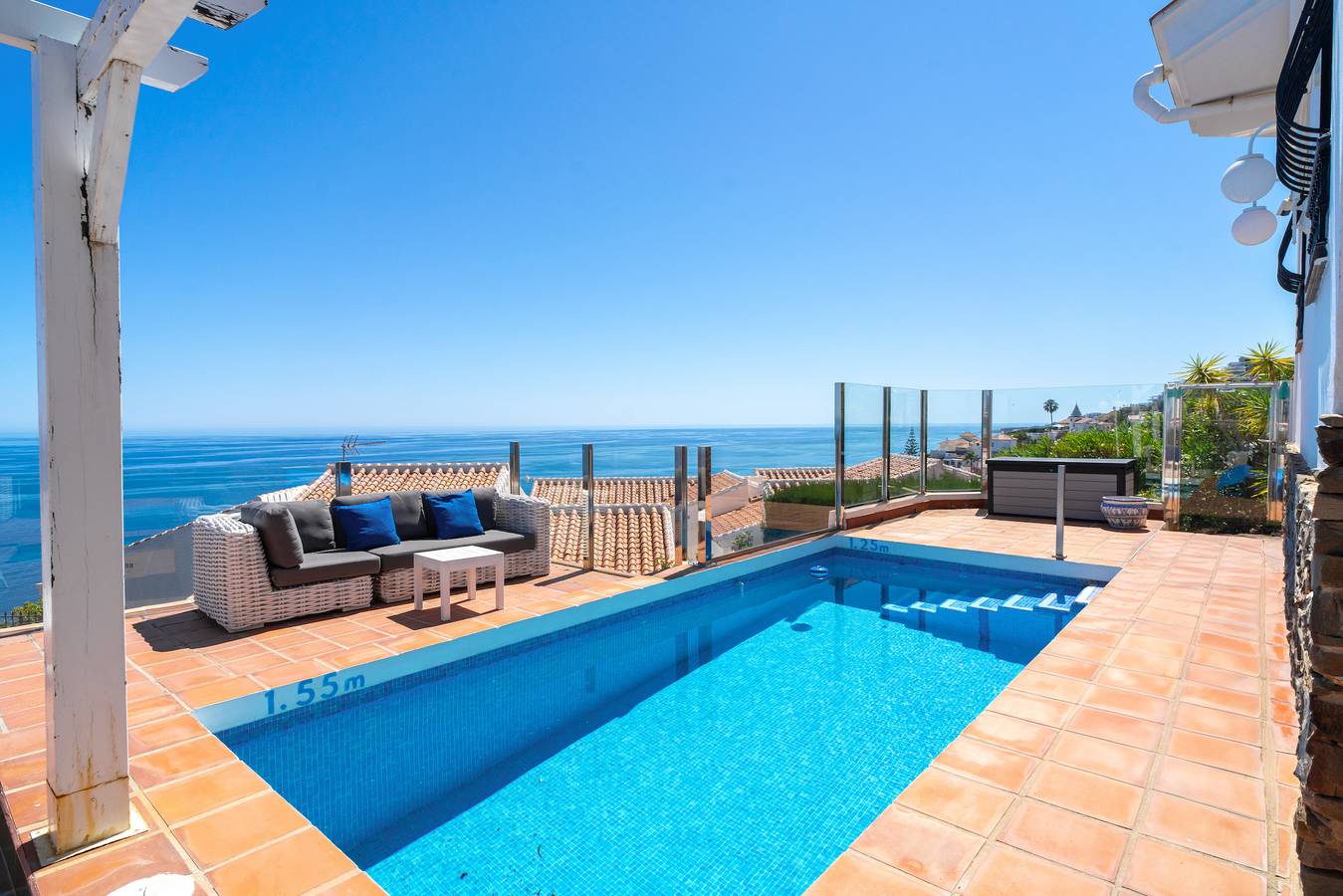 Villa Vista Deluxe in Urbanización Ladera del Mar, Nerja