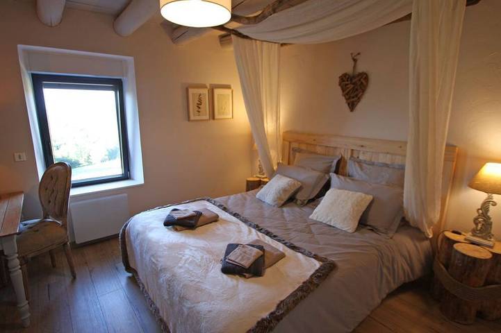 Chalet pour 6 personnes, avec jardin, animaux acceptés à Saulxures-sur-Moselotte