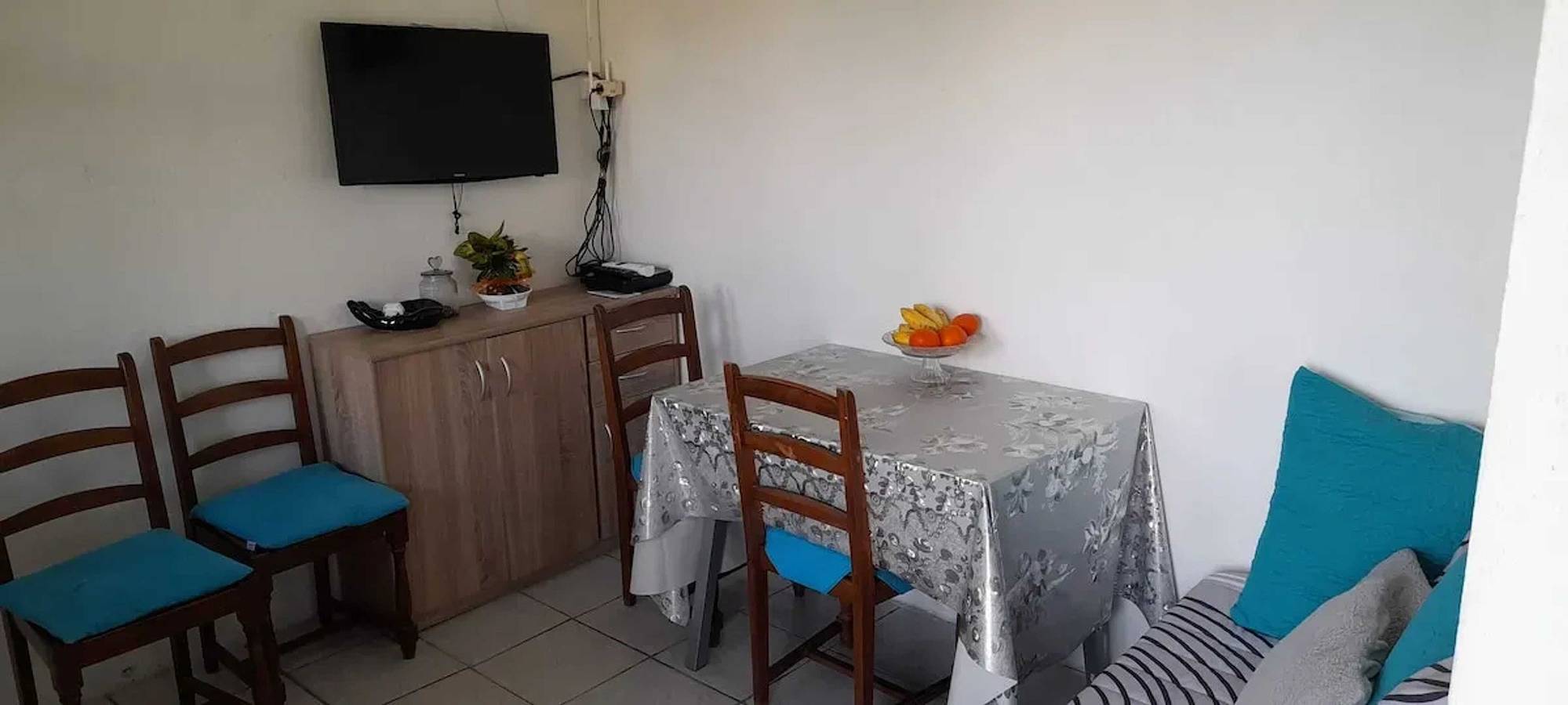 Appartement entier, Coquet appartement à Le Diamant avec balcon in Le Diamant, Martinique