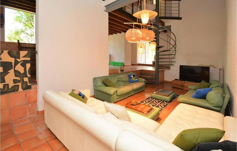 Location de vacances pour 12 personnes, avec piscine, animaux acceptés à Aigues-Vives - 4