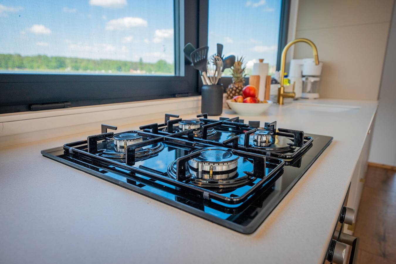 Floatinghouse Pina Woma D13 in Röblinsee, Fürstenberg/Havel